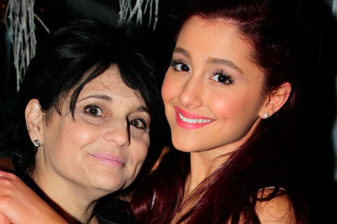 ¡Entérate! Lo que hizo Ariana Grande por su mamá tras atentado