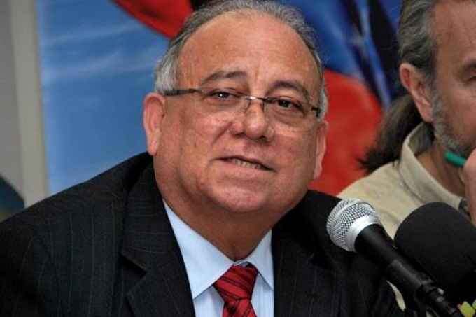 Mario Isea denunció asedio contra embajada de Venezuela en España