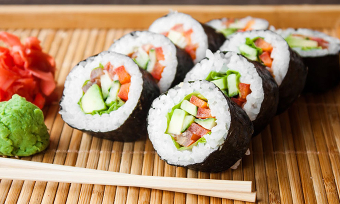 ¡Precaución! Descubren peligroso parásito en el sushi