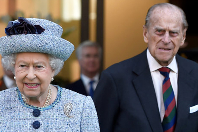 Príncipe Felipe fue hospitalizado en Londres tras sufrir una infección