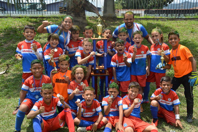 ¡Invicto! Liga menor de Aragua triunfó en campeonato sub-9 de fútbol