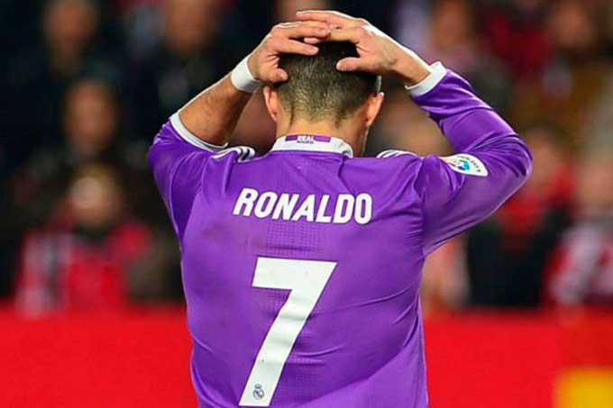 ¡Ufff! Mira el polémico error de Cristiano Ronaldo ante el FC Barcelona
