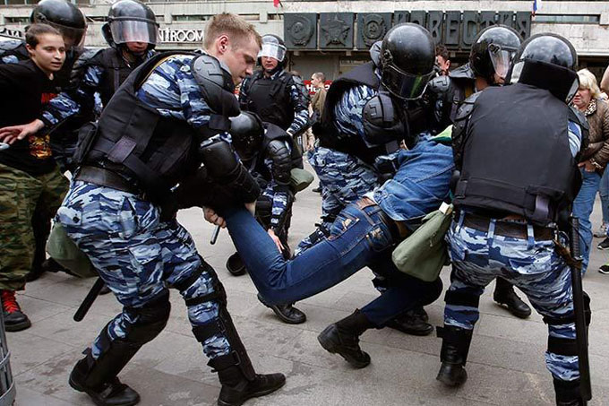 Rusia: más de 250 detenidos durante protestas contra Vladimir Putin