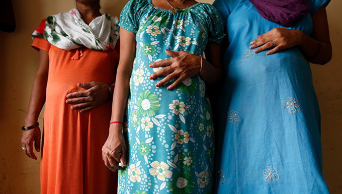 ¡WTF! Embarazadas en India deben evitar comer carne, huevo y tener sexo