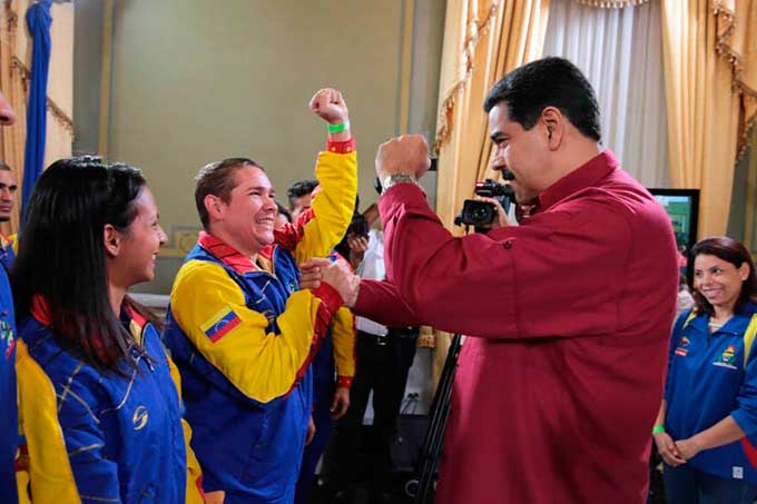 Nicolás Maduro aprobó recursos para Juegos Sordolímpicos 2017