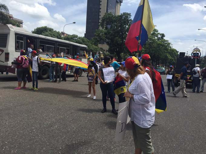 Oposición carabobeña marchó este 24 de Junio hasta el Fuerte Paramacay