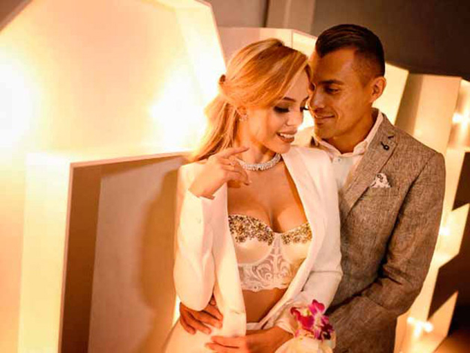 ¡El gol de su vida! Juan Arango dio el «Sí» en su boda civil a una exMiss