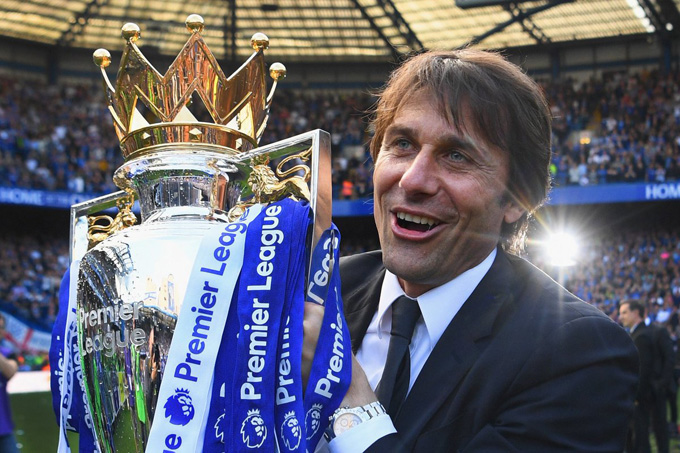 Antonio Conte renovó como DT del Chelsea hasta 2019