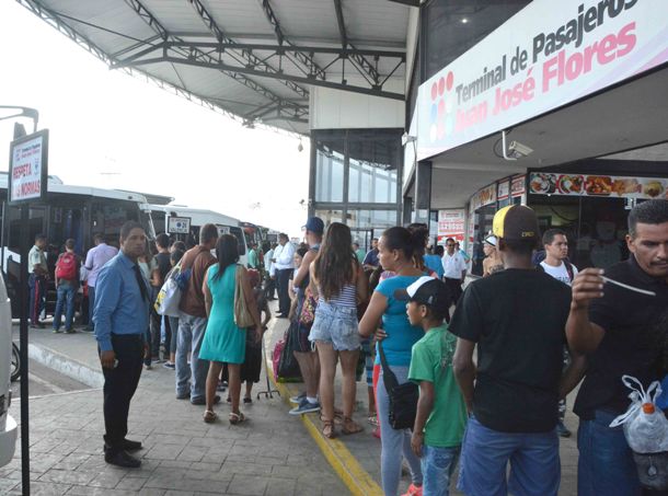Terminal de pasajeros de Puerto Cabello opera con éxito en sus 18 líneas de transporte