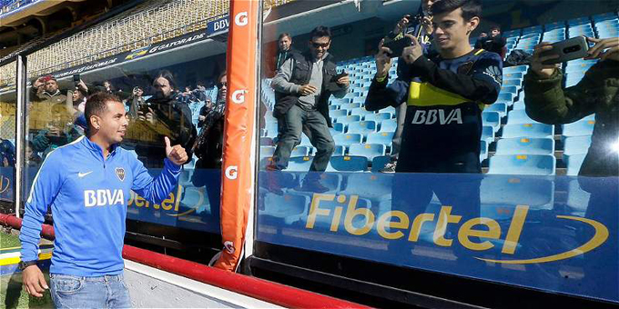 Edwin Cardona fue presentado como nuevo jugador del Boca Juniors