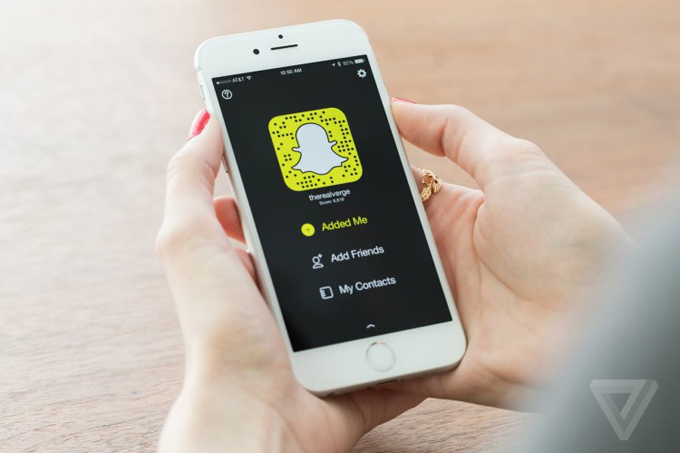 Snapchat hará sus códigos indescifrable para evitar copia de Instagram