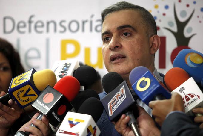 Tarek William Saab denunció nuevo intento de linchamiento en Caracas
