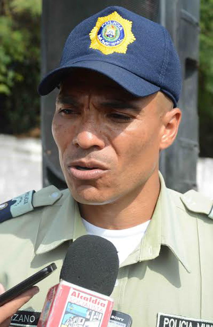 Director de la Policía Municipal: Yosbel Solórzano