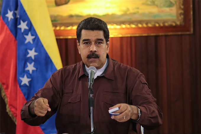Maduro aprobó Bs 521 mil millones para gobernaciones y alcaldías
