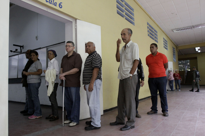 En fotos: venezolanos participaron en simulacro electoral constituyente