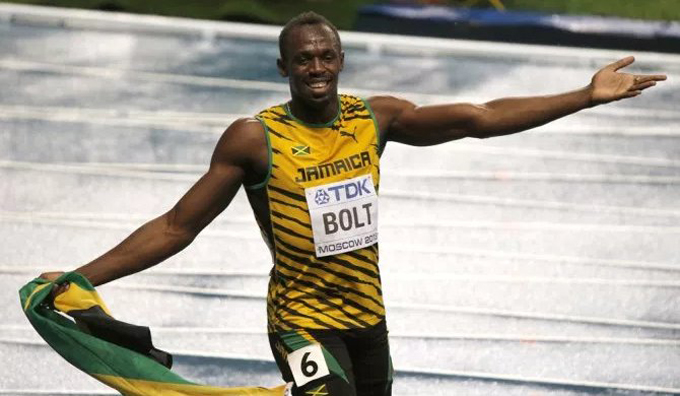 ¡Sin esforzarse! Bolt clasificó a final de 100 metros planos en Londres