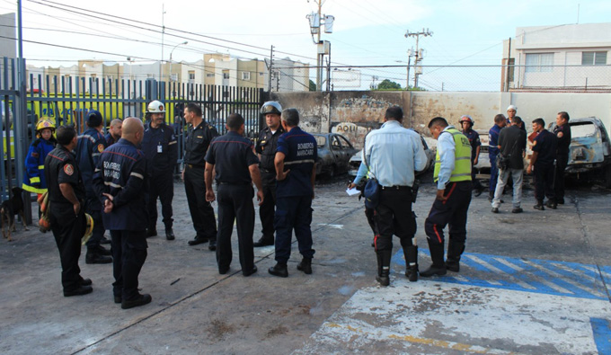 Con explosivos atacaron sede del Diario Versión Final en Maracaibo