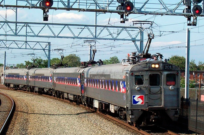 EEUU: colisión de trenes dejó decenas de heridos en Filadelfia (+video)