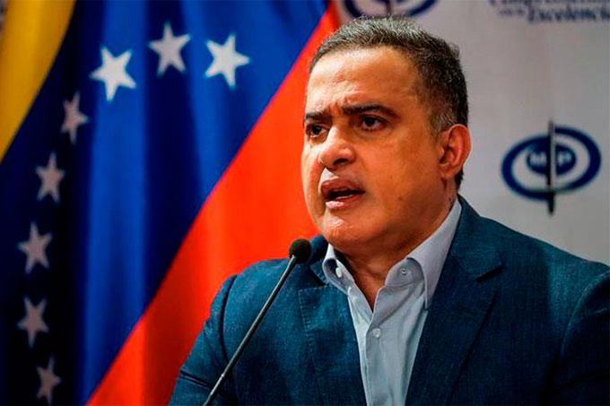 Fiscal William Saab a Luisa Ortega Díaz: ¿Va a denunciar la corrupción desde el extranjero?