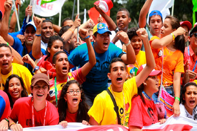 Gobierno venezolano ratifica compromiso con la juventud en su día