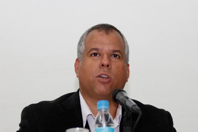 Designan a Víctor Cano como ministro de Desarrollo Minero Ecológico
