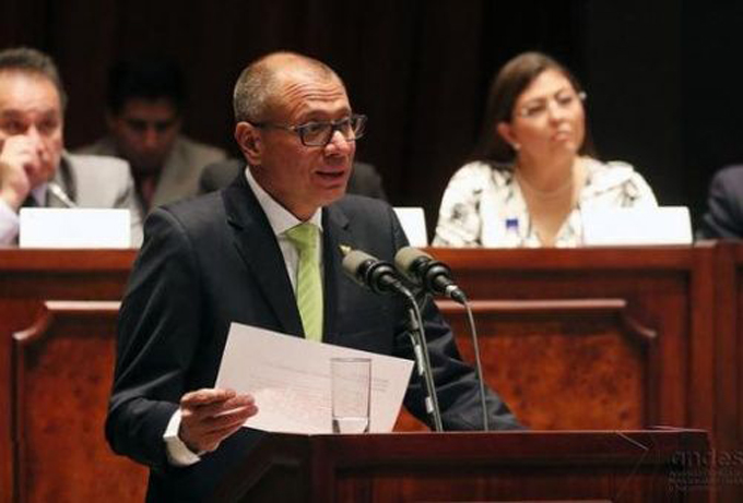 Lenín Moreno retiró del poder al vicepresidente Jorge Glas