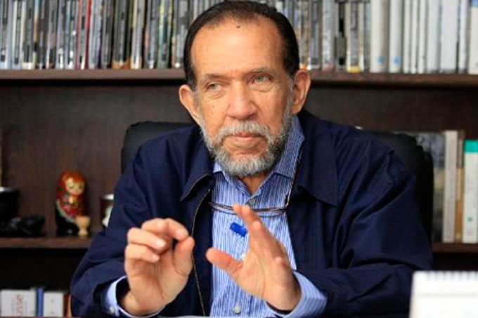 Falleció el escritor venezolano Humberto Mata a sus 68 años