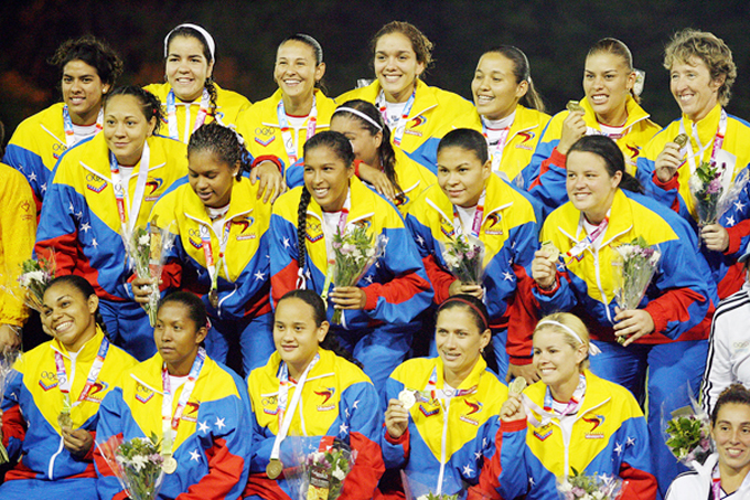 Venezuela debutó con victoria en Campeonato de Sóftbol Femenino