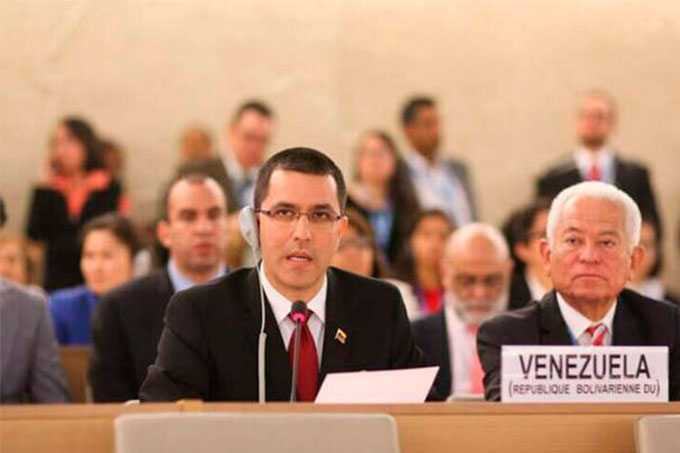 Arreaza calificó a EEUU de «violador de derechos humanos» en la ONU