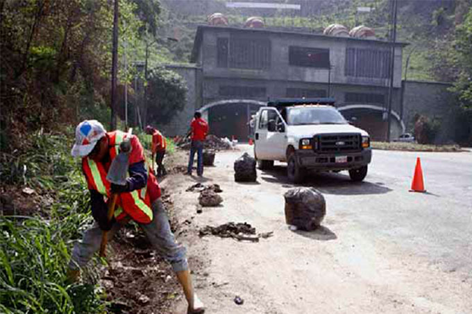 Realizan cierre temporal del túnel de La Cabrera por mantenimiento