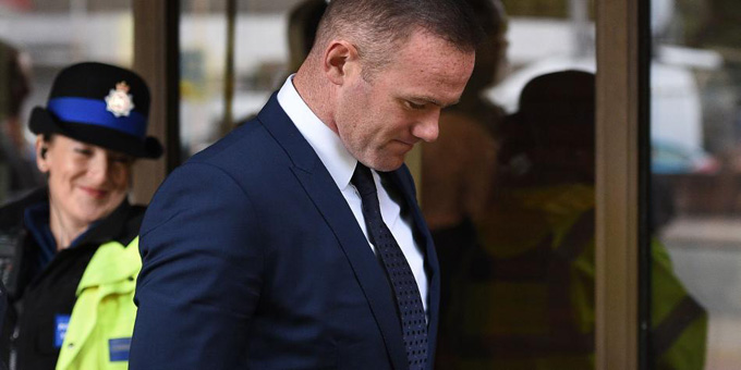 Wayne Rooney admitió haber manejado alcoholizado y pidió disculpas
