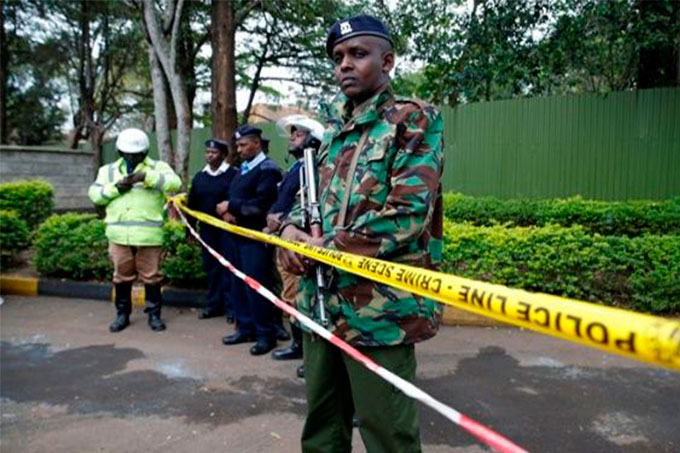 Incendio en Kenia deja 7 estudiantes fallecidas