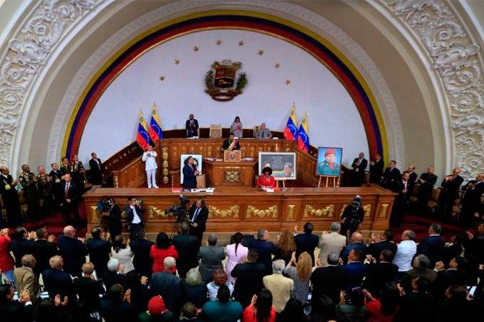 ¡Atentos! Conozca las 8 leyes propuestas por el presidente Nicolás Maduro