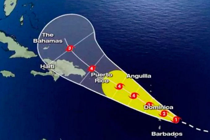 Puerto Rico declaró estado de emergencia ante el paso del huracán María