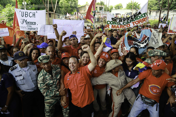 Marco Torres inició campaña a la gobernación en el sur de Aragua