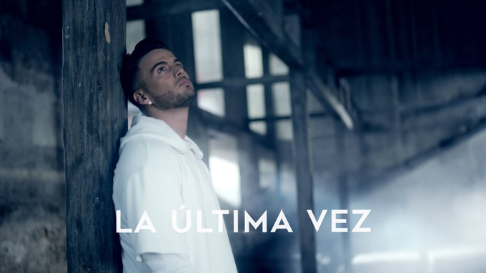 Gustavo Elis estrenó su nuevo videoclip «La última vez»