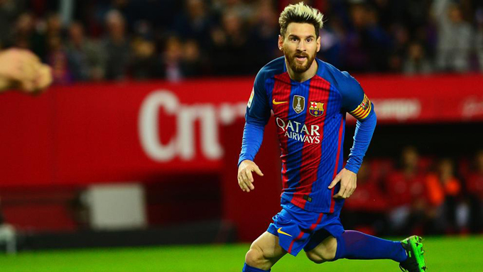 Triplete de Messi impulsó al Barcelona 5-0 al Espanyol