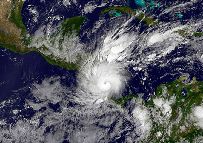 Posible ciclón en costas del Caribe mantiene en alerta a Nicaragua