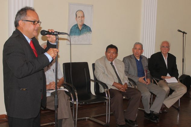 Gobernación presente en homenaje póstumo al poeta Joaquín Burgos