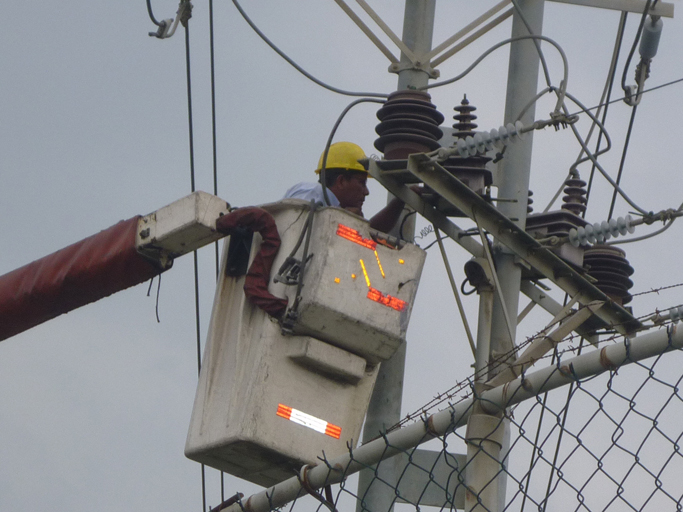 Este viernes aplicarán mejoras eléctricas en Los Guayos y San Diego