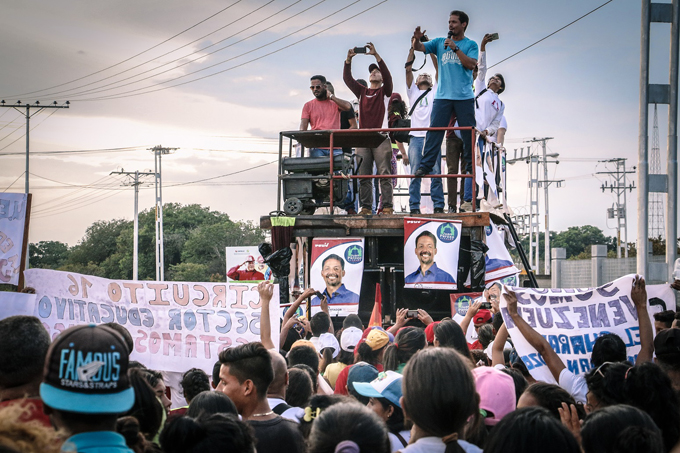 Juan Perozo inició campaña por la reelección en Libertador (+fotos)