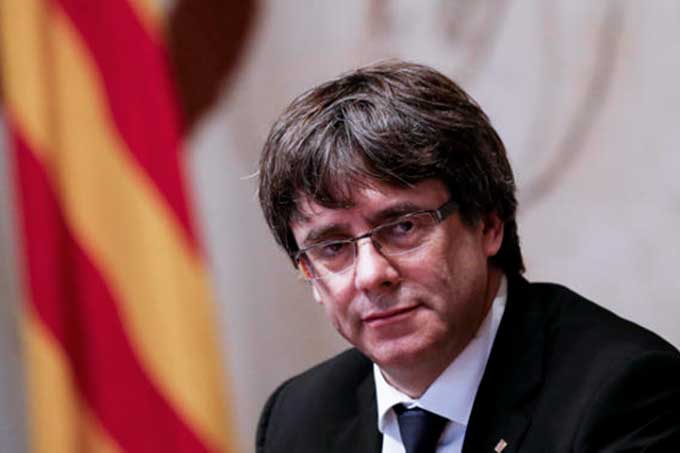 España: piden reactivar orden europea de detención contra Puigdemont