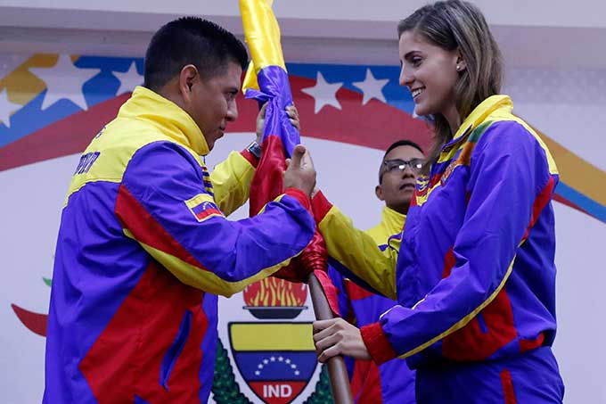 Mirianth Cuervo fue abanderada para Juegos Bolivarianos Santa Marta