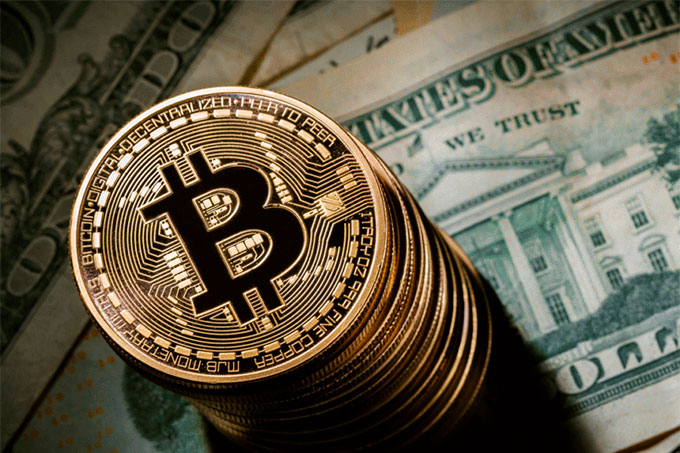 Bitcoin retrocedió: está por debajo de los 10.000 dólares