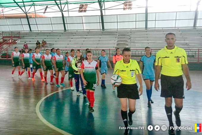 Este viernes inicia Campeonato Nacional Fútbol Sala Femenino en Vargas