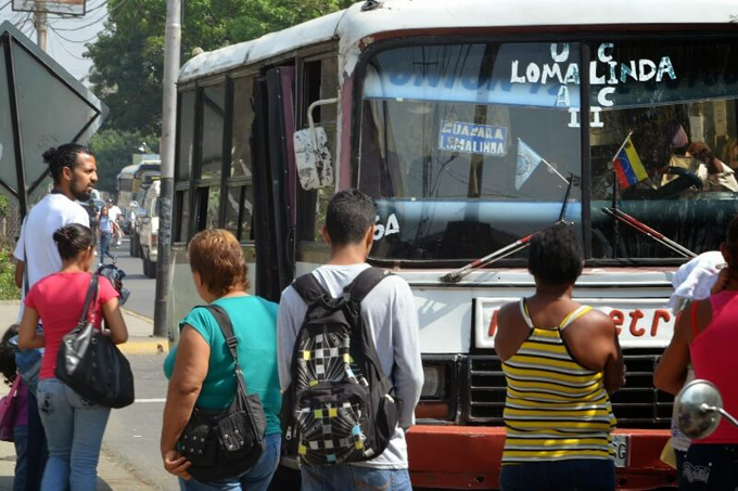 Carabobeños denuncian aumento arbitrario del pasaje urbano