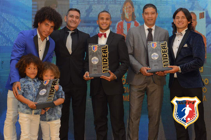 Conoce el once ideal masculino y femenino del fútbol venezolano