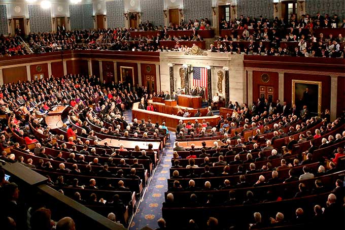 EEUU: Senado aprobó mayor reducción fiscal en 30 años