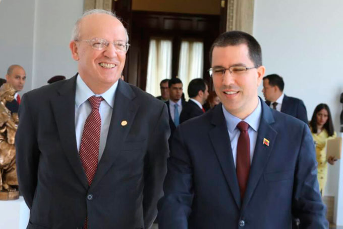 Venezuela y Portugal ejecutan alianzas de cooperación en sector farmacéutico