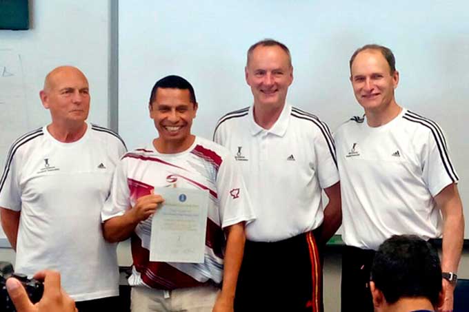 David Flores busca ratificar certificación de Federación Internacional de Balonmano